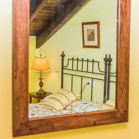 Casa De Aldea El Navaron * Cofiño