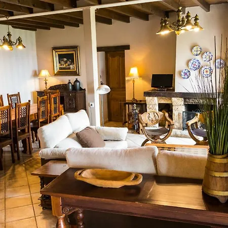 Casa De Aldea El Navaron Сasa de vacaciones