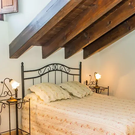 Сasa de vacaciones Casa De Aldea El Navaron Cofiño